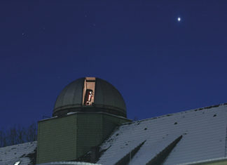 Unter dem Motto „Venus, Mond und die sieben Schwestern“…