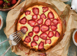 Sommerliche Erdbeer-Clafoutis
