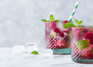 Erfrischender Himbeer-Mojito
