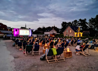 Open-air Kino am Meer