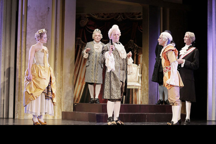 01 Amadeus (c) Dietrich Dettmann