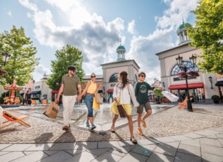 Frühling trifft Fashion im Designer Outlet Neumünster