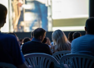 Filmgenuss im Skulpturenpark