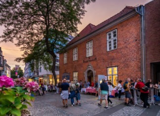 Eine Nacht, 32 Kulturorte
